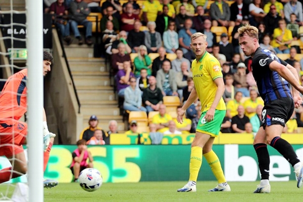 Norwich 1 - 2 Boro